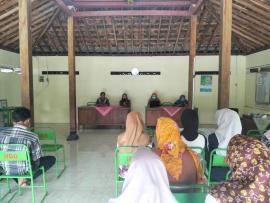 UPT Puskesmas Tepus II laksanakan Pelatihan tentang Deteksi Dini PTM di Padukuhan Regedeg